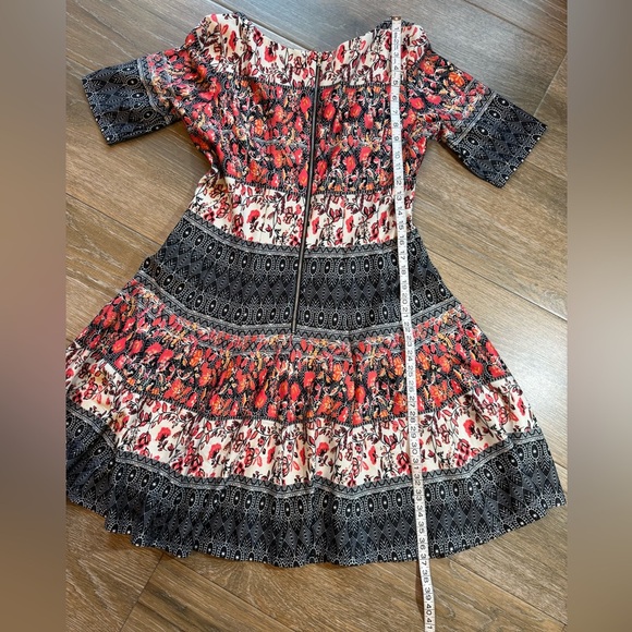 Julian Taylor multicolor fit and flare floral print dress size 14 - Picture 7 of 9